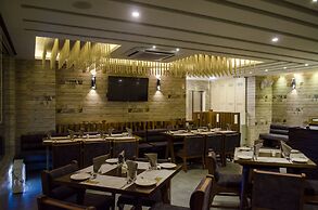 Hotel Grand Elegance