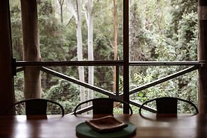 Carawirry Forest Escape