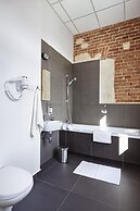 Koszary Arche Hotel