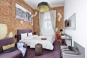 Koszary Arche Hotel