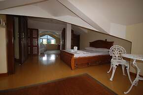 La Parola Orchids Beach Resort