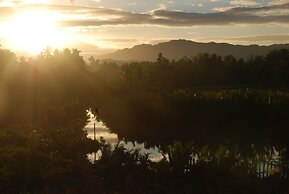 La Parola Orchids Beach Resort