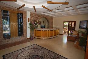 La Parola Orchids Beach Resort