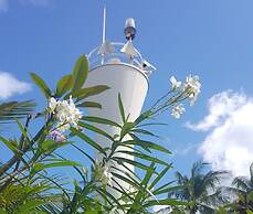 La Parola Orchids Beach Resort