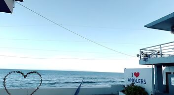 Hostel Oslob Anglers Hub Resort