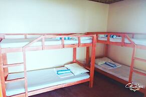 Hostel Oslob Anglers Hub Resort