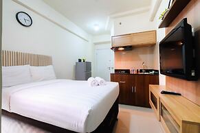 Studio Room at Green Pramuka City Apartment with Mall Access By Travel
