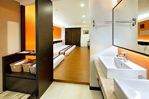 Su's Traveller Abode