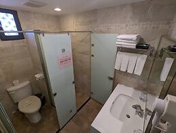 Kenting Youth Activity Center