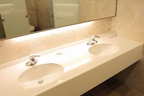 Kenting Youth Activity Center