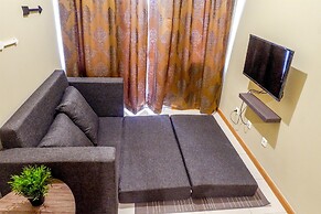 2 Bedrooms Grand Palace Apartment Kemayoran by Travelio