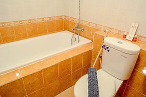 3 Bedrooms Apartment Grand Palace Kemayoran by Travelio