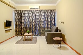 3 Bedrooms Apartment Grand Palace Kemayoran by Travelio
