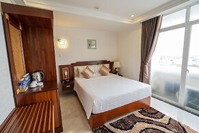 Duc Long Gia Lai Hotels & Apartment