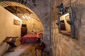 L'Incontro Residenza Medievale