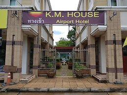 KM House