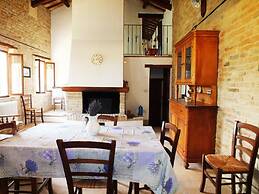 Agriturismo La Casa della Lavanda - Il Casale