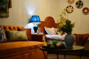 Henry's Apartment Xinchang Road