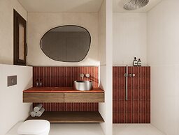 Karyatis Luxury Maisonette by K&K