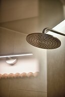 Karyatis Luxury Maisonette by K&K