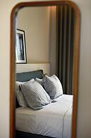 Karyatis Luxury Maisonette by K&K