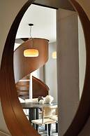Karyatis Luxury Maisonette by K&K