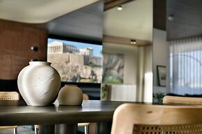 Karyatis Luxury Maisonette by K&K