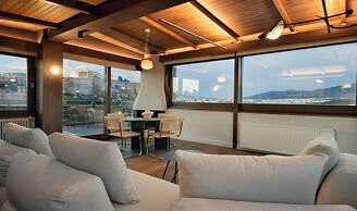 Karyatis Luxury Maisonette by K&K