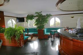 Hotel Leopold