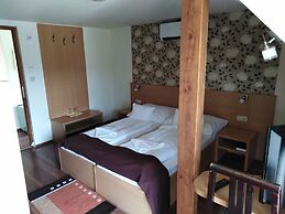 Hotel Viktória Vendégház