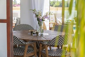 Chris Le Mare Luxury Villa By Louis Hotels