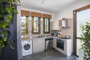 Chris Le Mare Luxury Villa By Louis Hotels