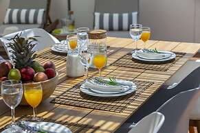 Chris Le Mare Luxury Villa By Louis Hotels