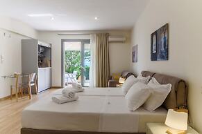 Melia Sol Art Studios