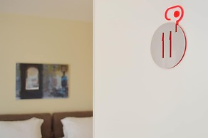 Melia Sol Art Studios