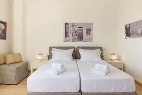 Melia Sol Art Studios