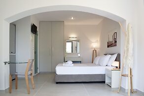 Melia Sol Art Studios