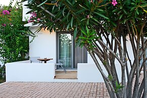 Melia Sol Art Studios