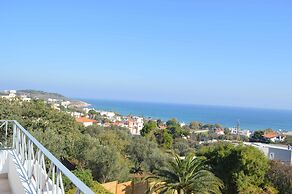 Melia Sol Art Studios