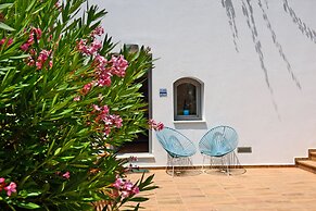 Melia Sol Art Studios