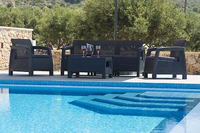 Electra Villas at Kokkino Chorio