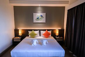 Clover Hotel Hatyai