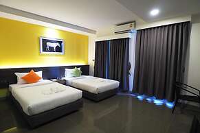 Clover Hotel Hatyai