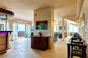 Salvadore Holiday Hotel & Aqua-zone Gelendzhik