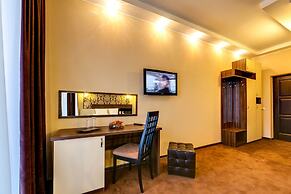 Salvadore Holiday Hotel & Aqua-zone Gelendzhik