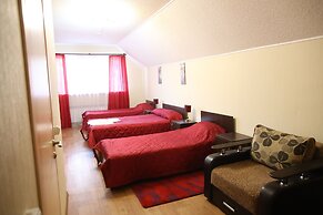 Mini Hotel Maki