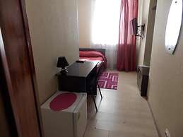 Mini Hotel Maki