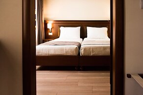 Hotel Argjiro