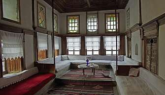 Hotel Argjiro
