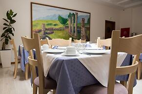 Hotel Argjiro